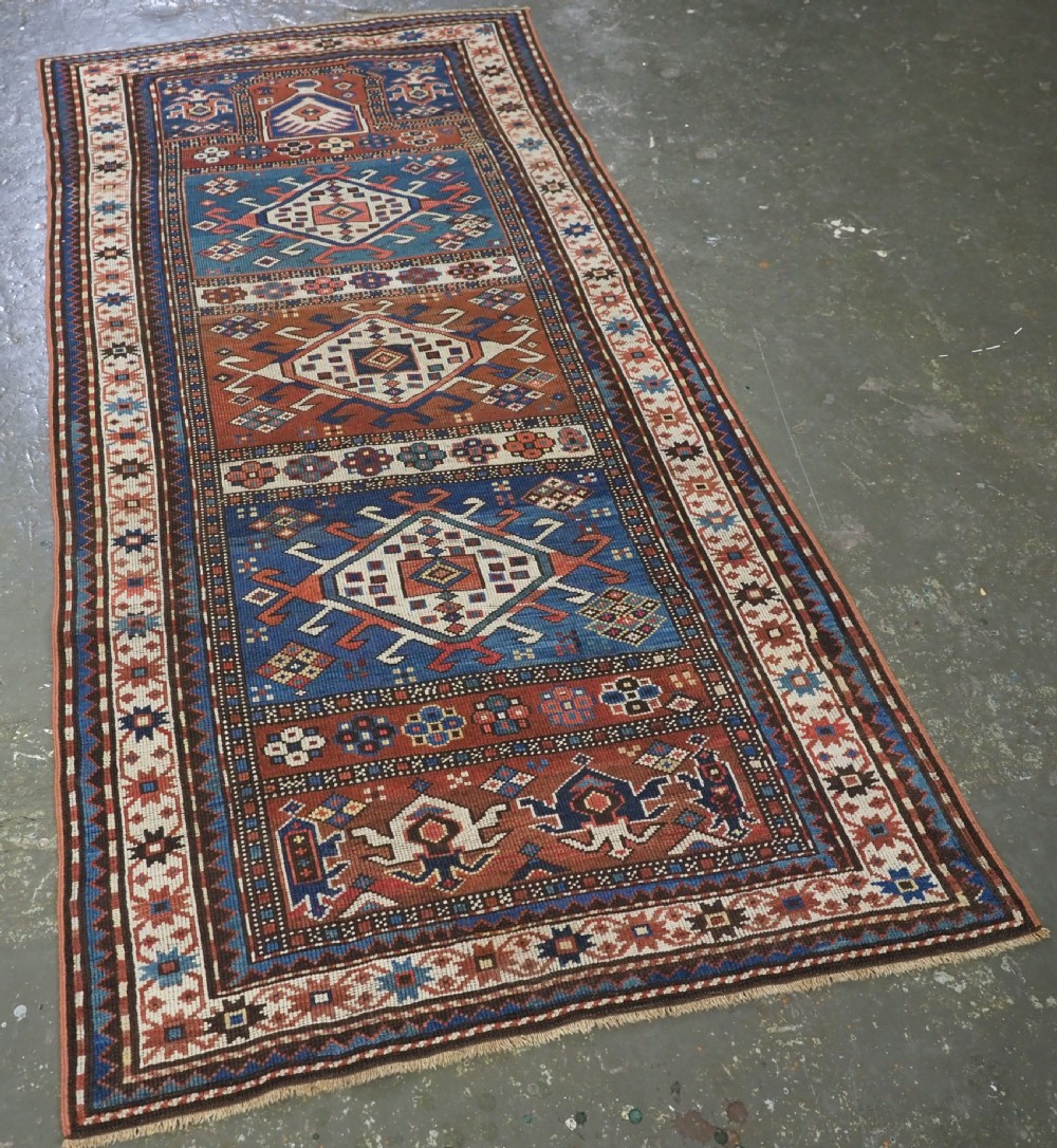 ANTIQUE CAUCASIAN ARMENIAN KARABAGH REGION PRAYER / ALTAR RUG OF SCARCE TYPE, CIRCA 1880. View II