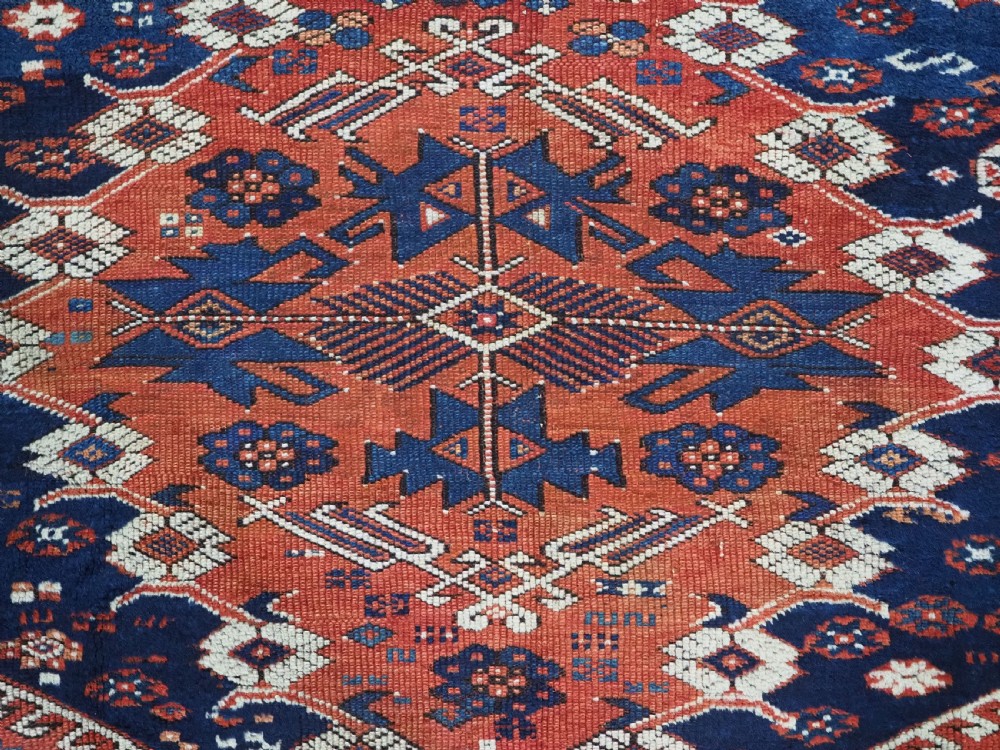 ANTIQUE TURKISH KIZ BERGAMA RUG OF VERY SMALL SQUARE SIZE, CIRCA 1850/70. View X