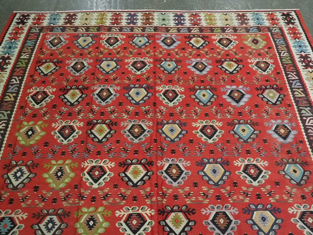 ANTIQUE PIROT / SARKOY KILIM OF REPEAT DESIGN, LARGE ROOM SIZE, CIRCA 1920. View III