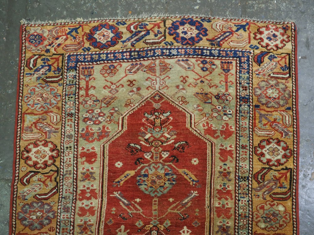 ANTIQUE TURKISH KONYA REGION VILLAGE PRAYER RUG, EARLY 19TH CENTURY. View III
