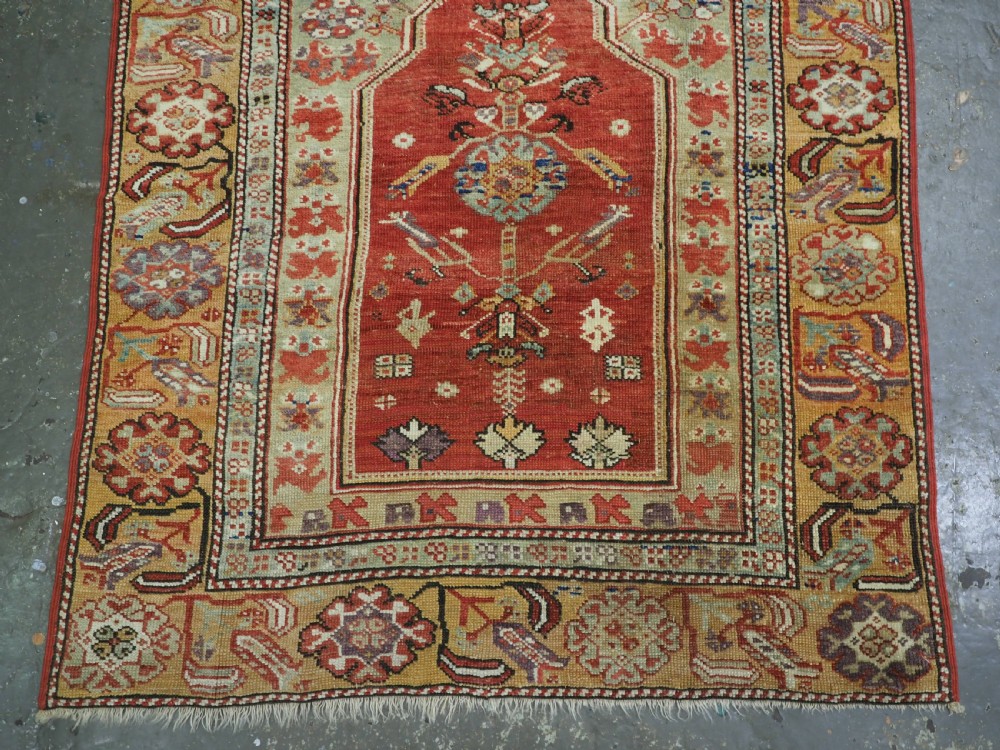 ANTIQUE TURKISH KONYA REGION VILLAGE PRAYER RUG, EARLY 19TH CENTURY. View IV