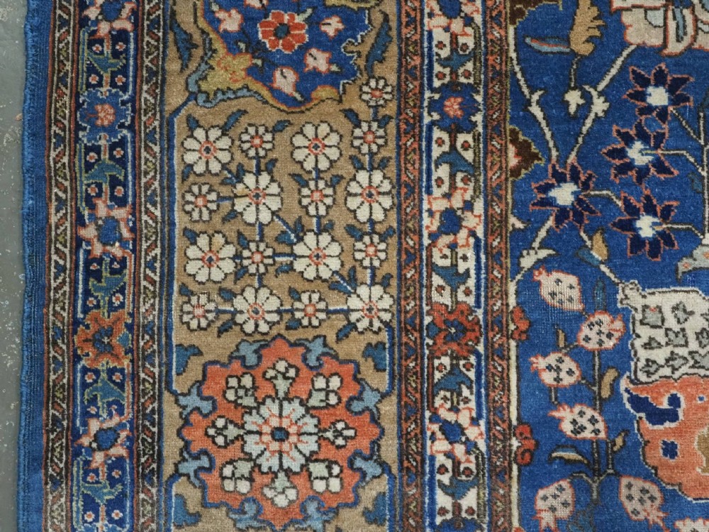 ANTIQUE 'BENLIAN' TABRIZ CARPET WITH 'VASE' DESIGN, OUTSTANDING COLOUR, CIRCA 1900/20. View VII