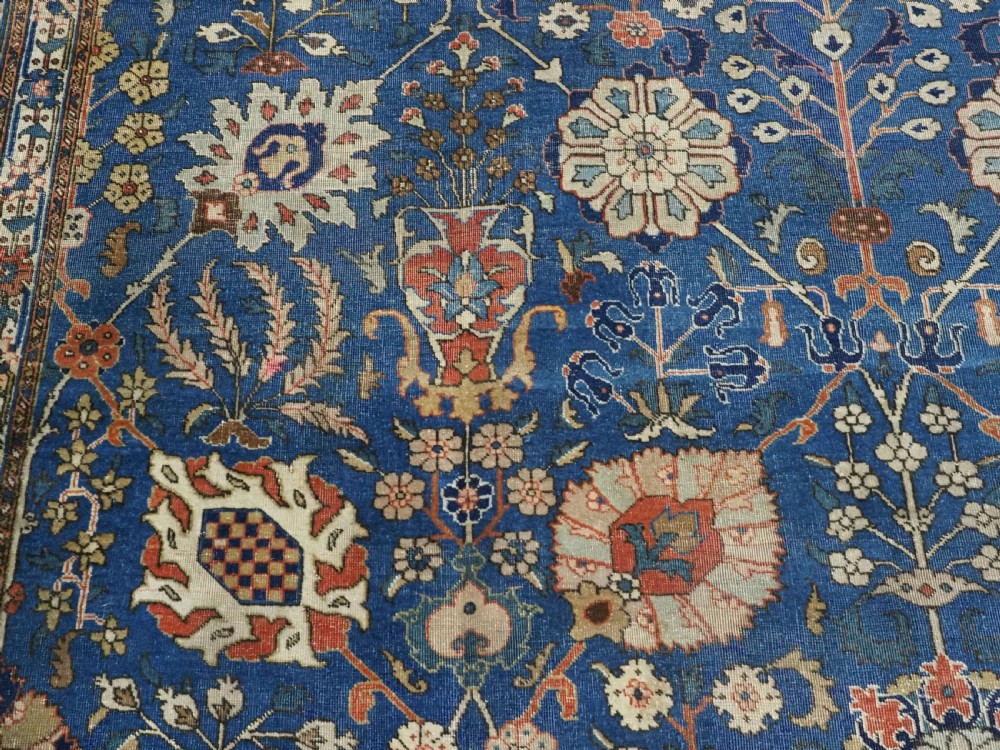 ANTIQUE 'BENLIAN' TABRIZ CARPET WITH 'VASE' DESIGN, OUTSTANDING COLOUR, CIRCA 1900/20. View VIII