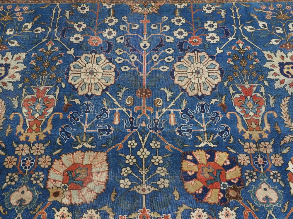 ANTIQUE 'BENLIAN' TABRIZ CARPET WITH 'VASE' DESIGN, OUTSTANDING COLOUR, CIRCA 1900/20. View IX