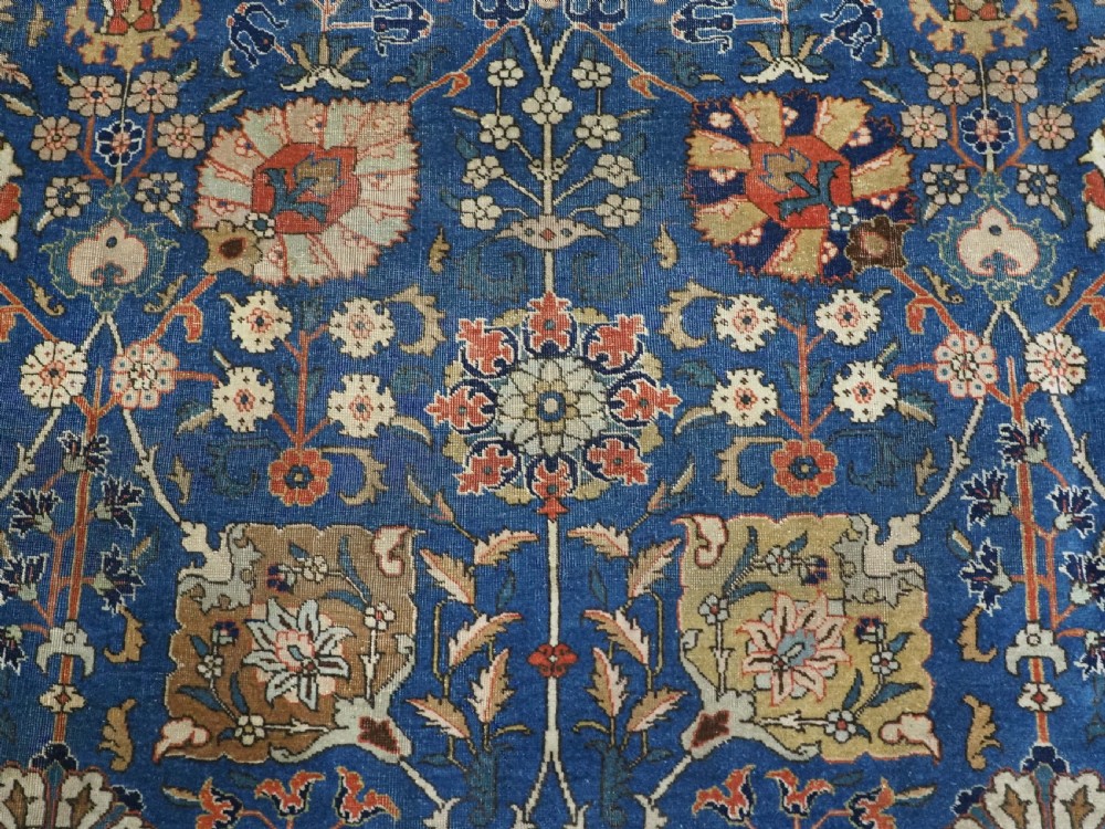 ANTIQUE 'BENLIAN' TABRIZ CARPET WITH 'VASE' DESIGN, OUTSTANDING COLOUR, CIRCA 1900/20. View X