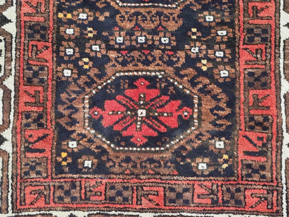 ANTIQUE ARAB BALUCH RUG, FERDOWS REGION, SPECTACULAR BORDER, CIRCA 1900. View X