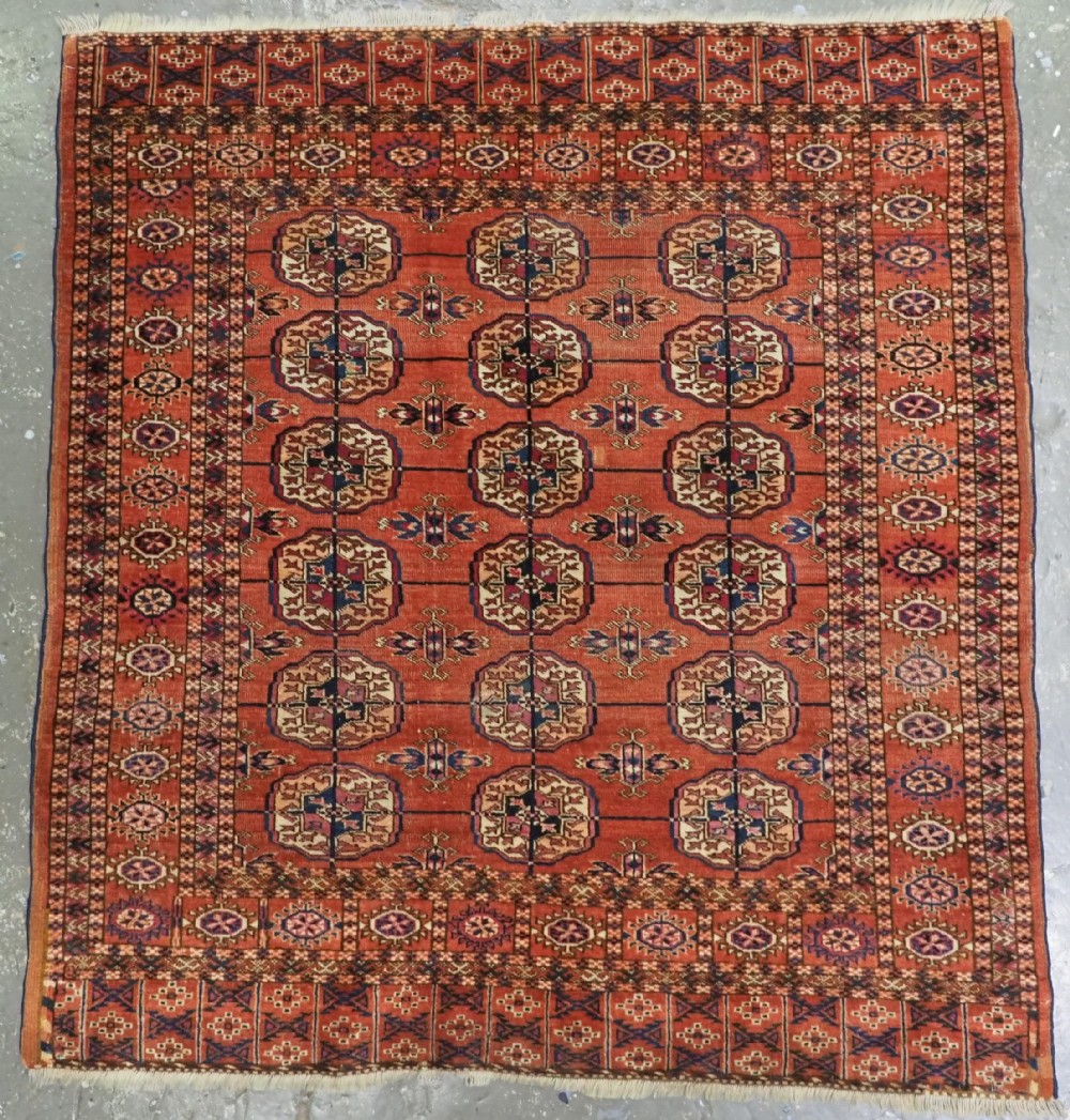 ANTIQUE TEKKE TURKMEN DOWRY RUG, FINE WEAVE AND SOFT COLOUR, CIRCA 1900.