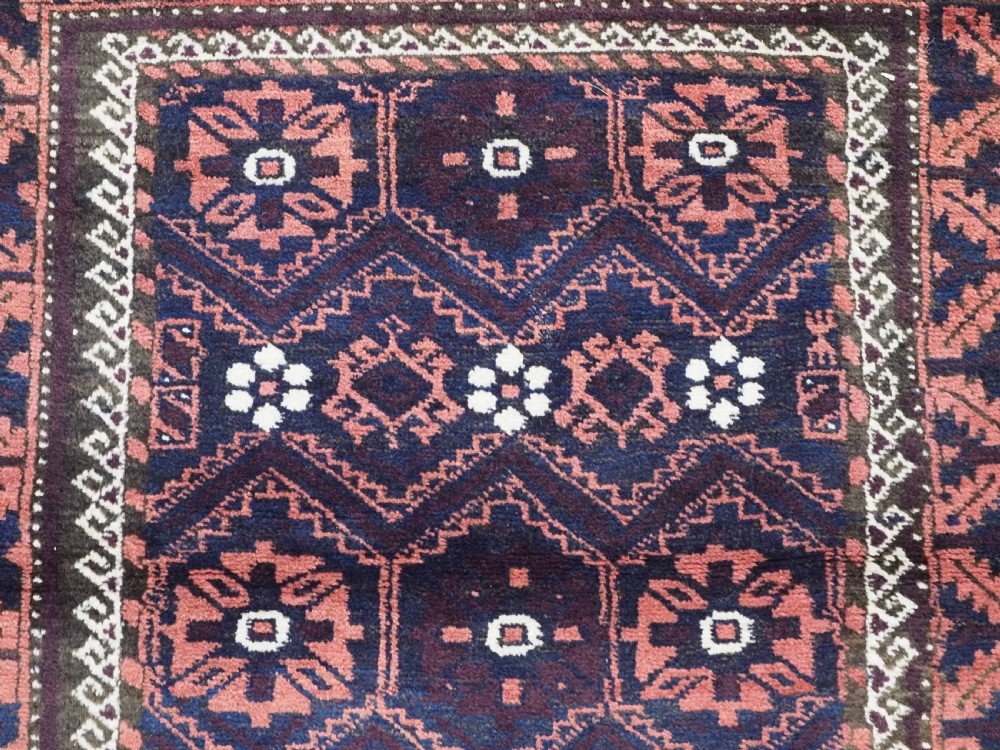 ANTIQUE KHORASAN BALUCH RUG WITH MINA KHANI DESIGN, CIRCA 1900. View VII