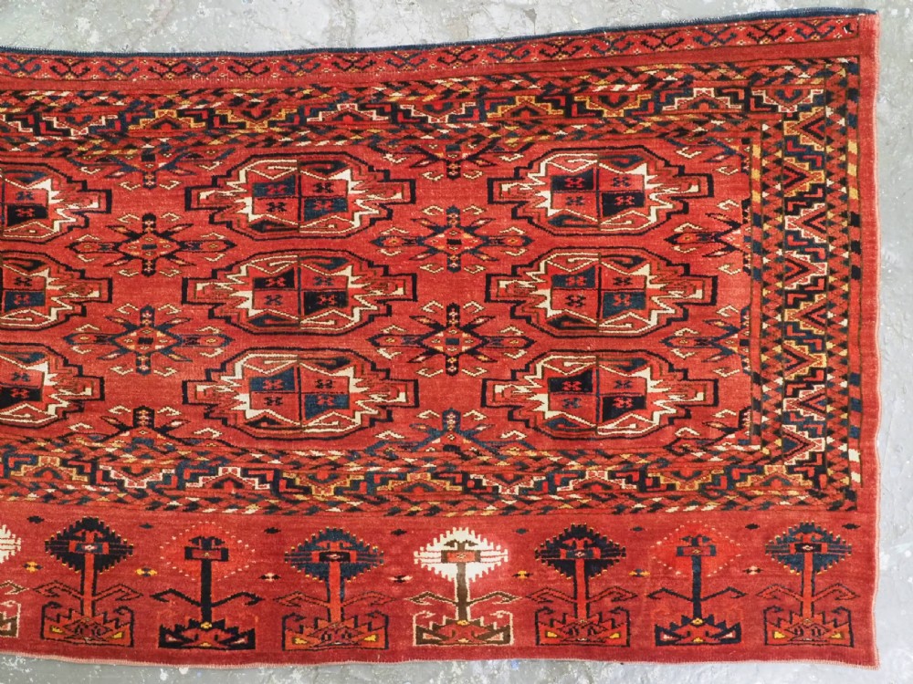 ANTIQUE ERSARI KIZIL AYAK TURKMEN CHUVAL FACE, LARGE TURKMEN TREE ELEM, CIRCA 1900. View III
