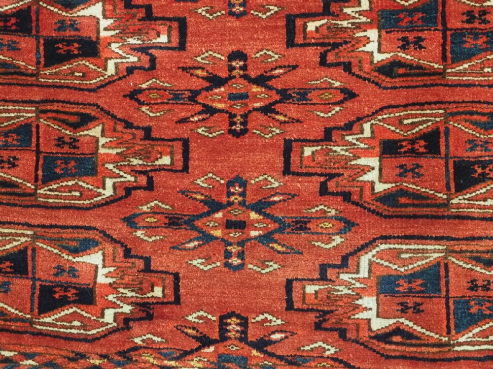 ANTIQUE ERSARI KIZIL AYAK TURKMEN CHUVAL FACE, LARGE TURKMEN TREE ELEM, CIRCA 1900. View VII