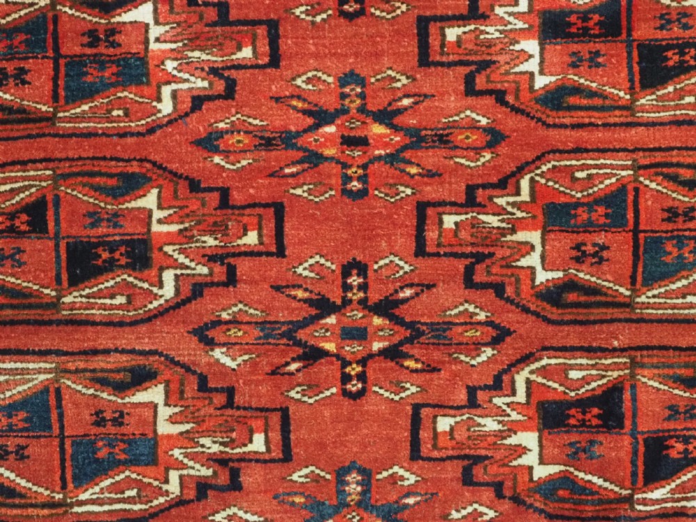 ANTIQUE ERSARI KIZIL AYAK TURKMEN CHUVAL FACE, LARGE TURKMEN TREE ELEM, CIRCA 1900. View VIII