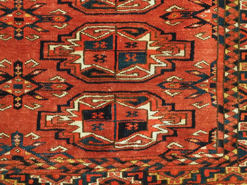 ANTIQUE ERSARI KIZIL AYAK TURKMEN CHUVAL FACE, LARGE TURKMEN TREE ELEM, CIRCA 1900. View IX