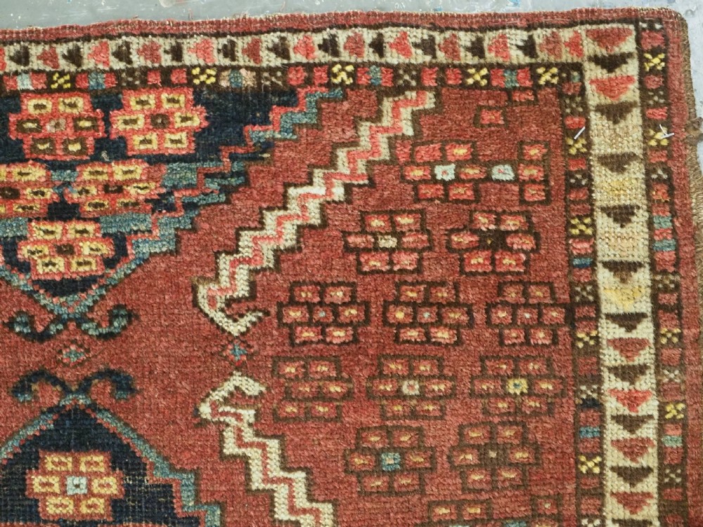 ANTIQUE ERSARI TURKMEN TORBA WITH SCARCE ERTMEN GUL DESIGN, CIRCA 1870. View VIII