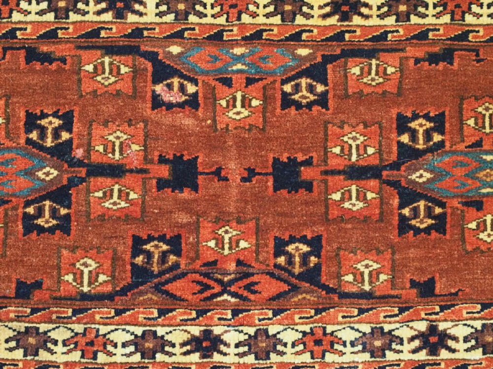 ANTIQUE YOMUT TURKMEN TORBA WITH 'KEPSE' GUL DESIGN, CIRCA 1880. View VII