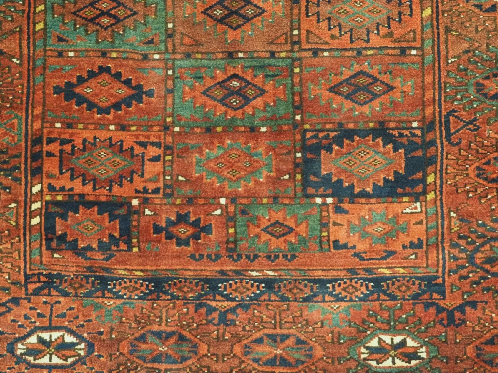 ANTIQUE ERSARI TURKMEN DIP KHALI DOWRY RUG OF SMALL SIZE, SUPERB GREEN, CIRCA 1880. View X