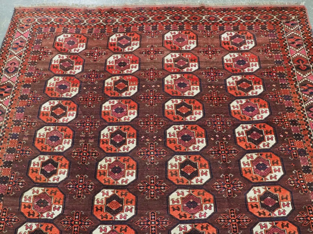 ANTIQUE KIZIL AYAK TURKMEN MAIN CARPET, EXCELLENT RICH COLOURS, CIRCA 1880. View III