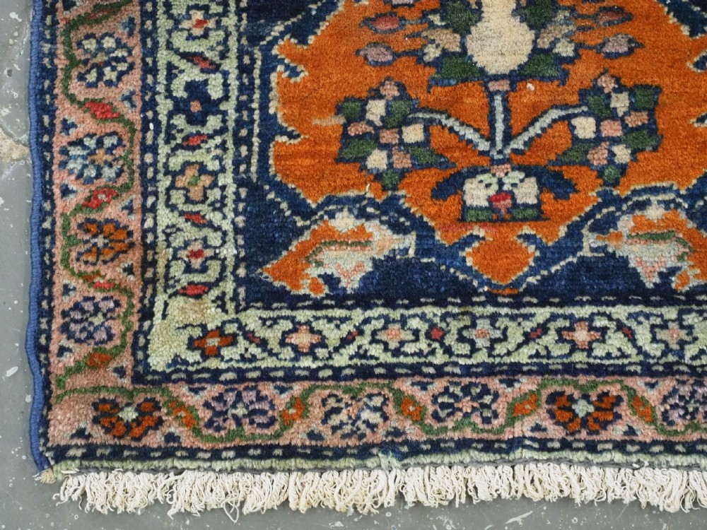 ANTIQUE FARAGHAN 'CHANTEH' BAG FACE OF SMALL SIZE, CIRCA 1900. View IV