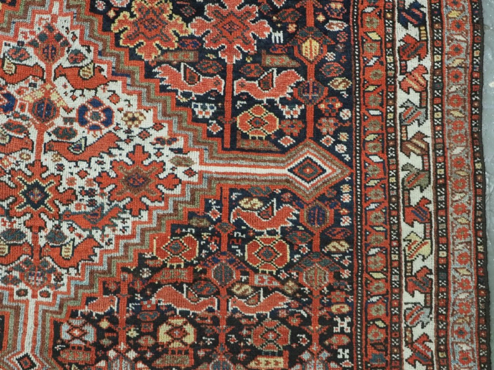 ANTIQUE TRIBAL KHAMSEH BIRD 'MORGH' RUG, LINKED MEDALLIONS, CIRCA 1900. View XI