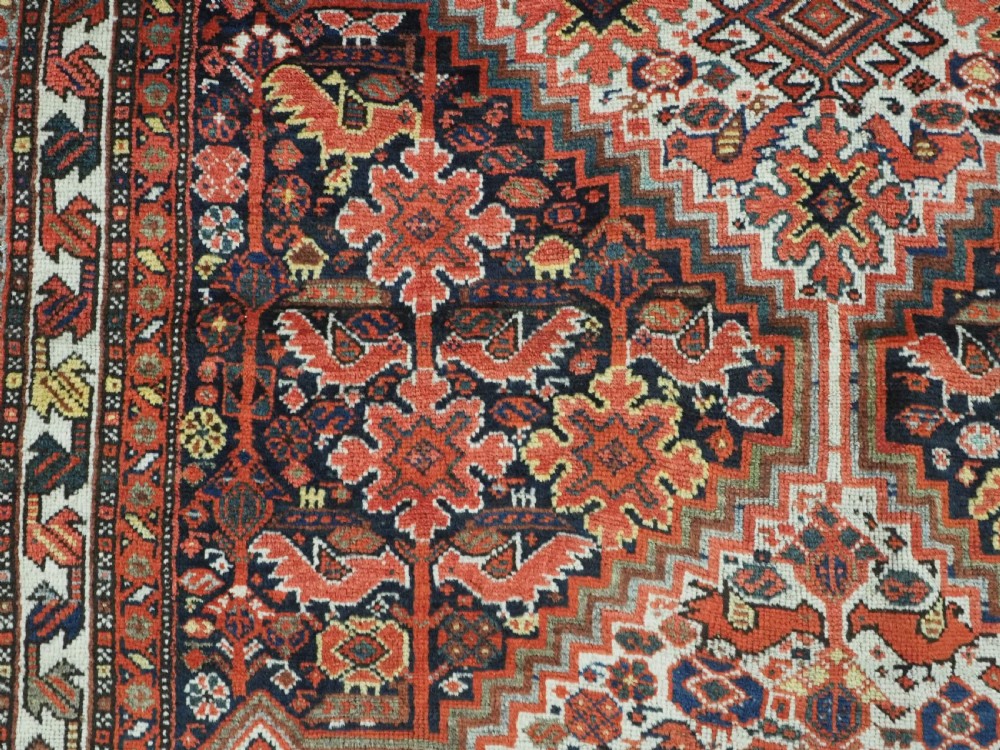 ANTIQUE TRIBAL KHAMSEH BIRD 'MORGH' RUG, LINKED MEDALLIONS, CIRCA 1900. View XVI