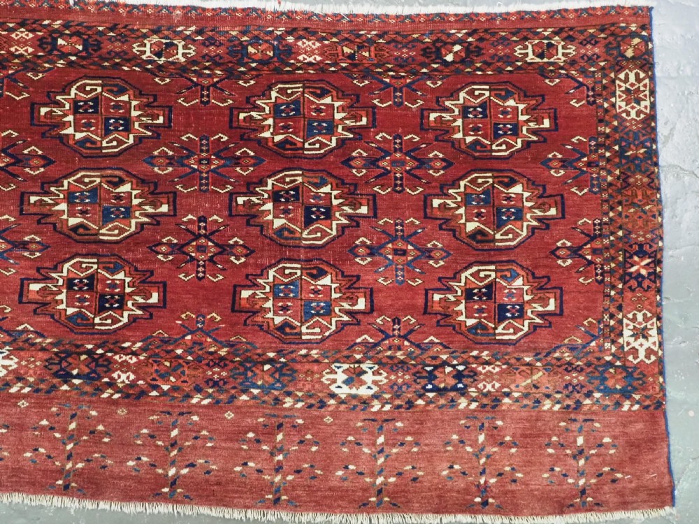 ANTIQUE ERSARI TURKMEN 9 GUL CHUVAL FACE, CIRCA 1880. View III