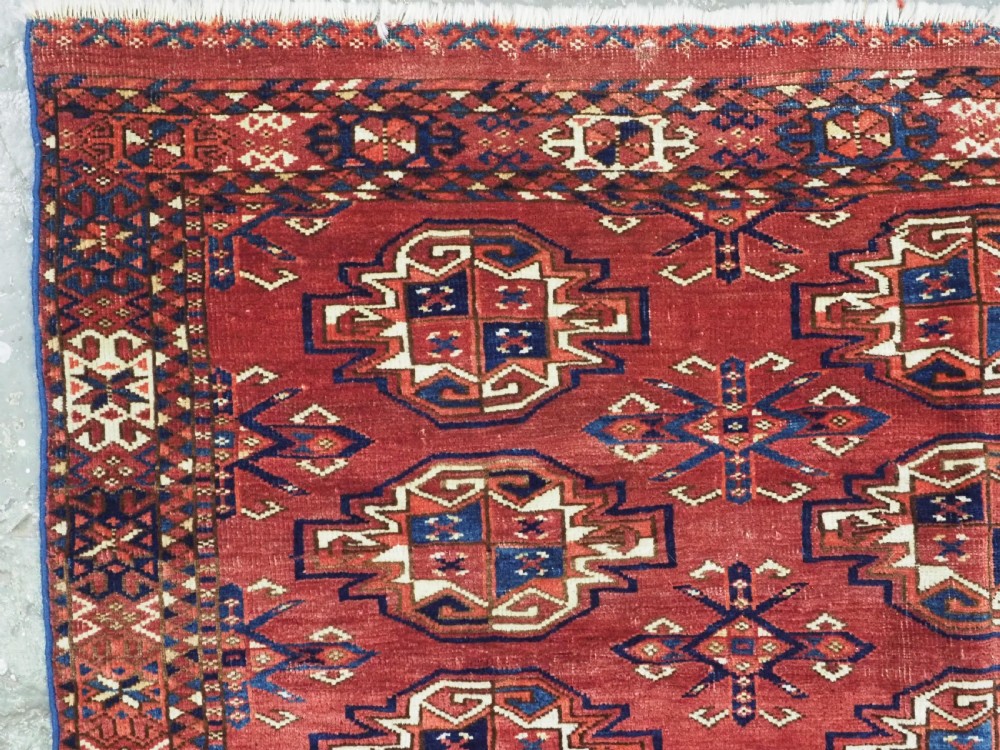 ANTIQUE ERSARI TURKMEN 9 GUL CHUVAL FACE, CIRCA 1880. View IV