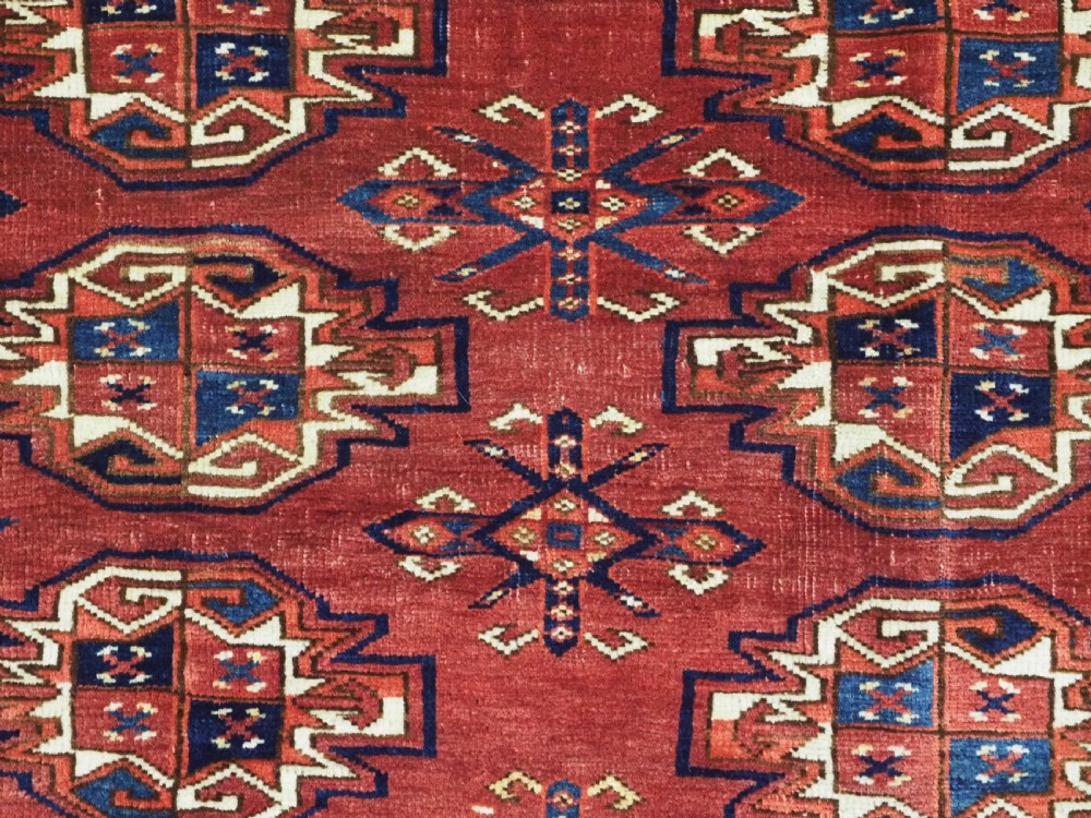 ANTIQUE ERSARI TURKMEN 9 GUL CHUVAL FACE, CIRCA 1880. View X