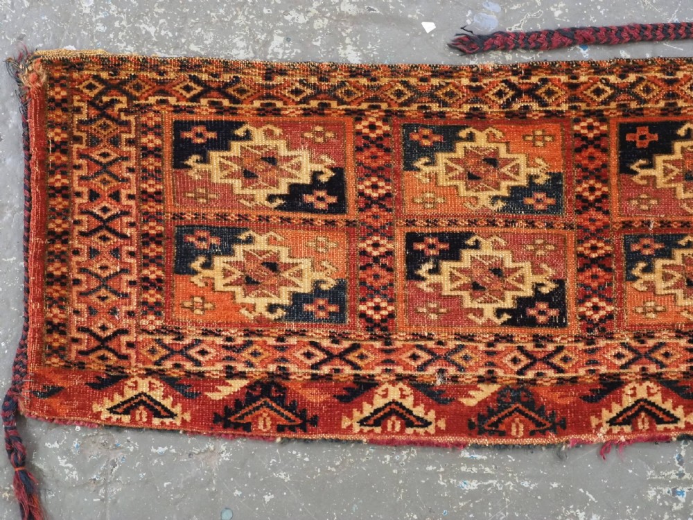 ANTIQUE TEKKE TURKMEN TORBA / MAFRASH, COMPLETE WITH ORIGINAL BACK, CIRCA 1880. View II