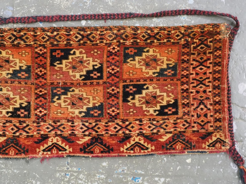 ANTIQUE TEKKE TURKMEN TORBA / MAFRASH, COMPLETE WITH ORIGINAL BACK, CIRCA 1880. View III