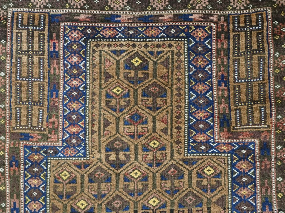 ANTIQUE BALUCH / TIMURI PRAYER RUG, WESTERN AFGHAN BORDER LANDS, CIRCA 1900. View VIII
