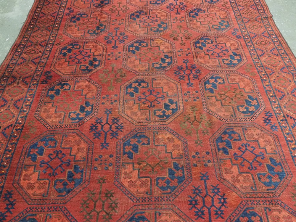 ANTIQUE ERSARI TURKMEN MAIN CARPET OF CLASSIC TRIBAL DESIGN, CIRCA 1890. View IV