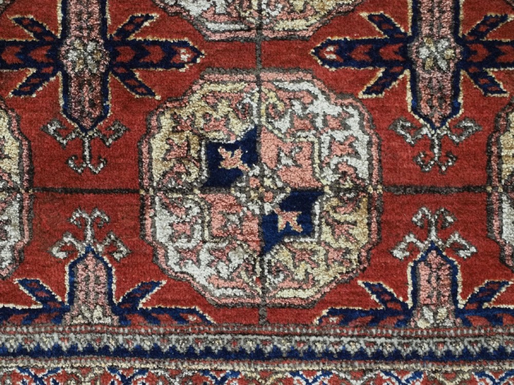 ANTIQUE SILK TEKKE TURKMEN RUG, VERY FINE WEAVE AND GREAT COLOUR, CIRCA 1920. View XIII