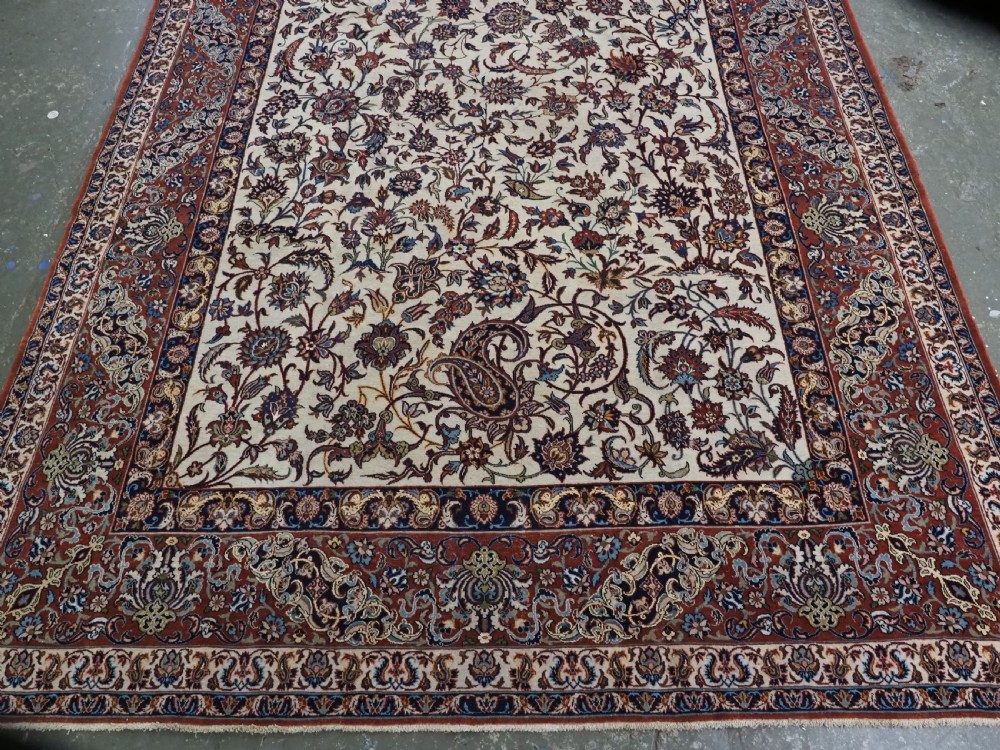 ANTIQUE ISFAHAN CARPET OF FINE WEAVE, ALL OVER DESIGN, CIRCA 1910. View V