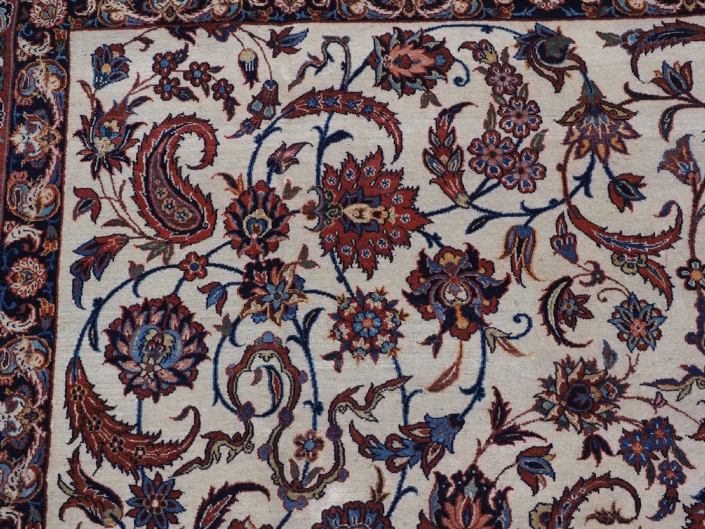 ANTIQUE ISFAHAN CARPET OF FINE WEAVE, ALL OVER DESIGN, CIRCA 1910. View VIII