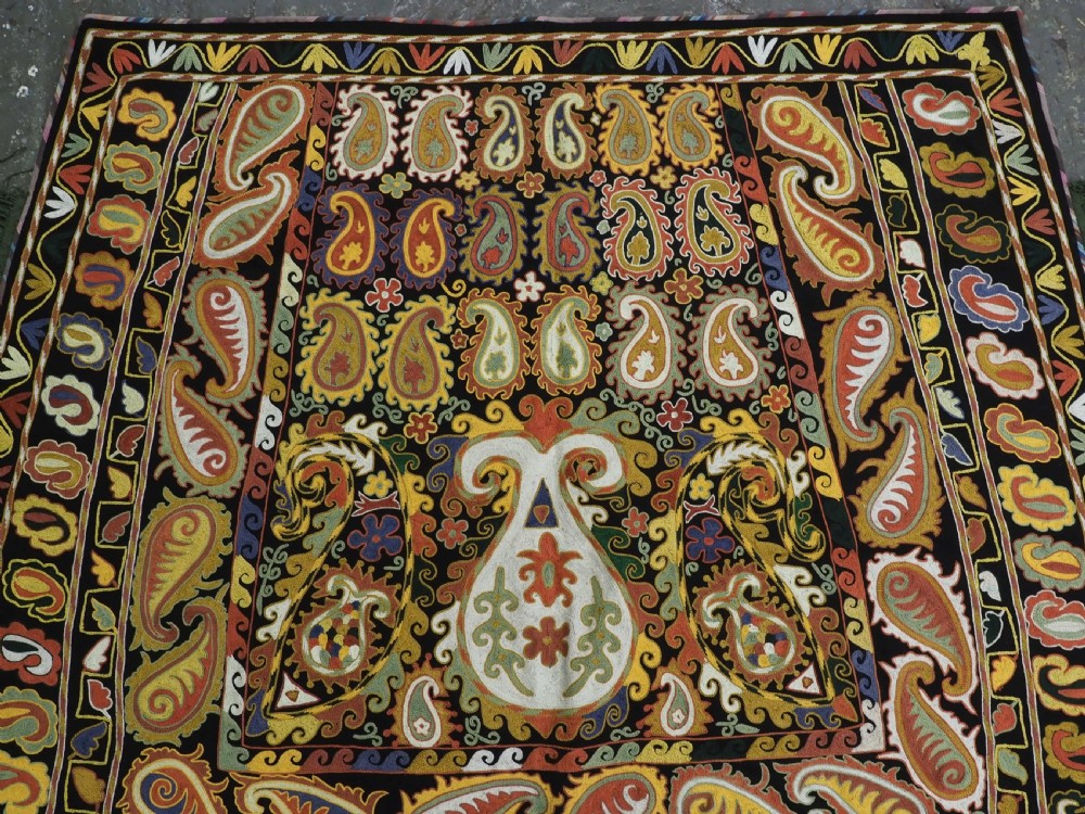 ANTIQUE EMBROIDERED CEREMONIAL HORSE / SADDLE COVER BY THE LAKAI TRIBE, UZBEKISTAN, CIRCA 1920. View III