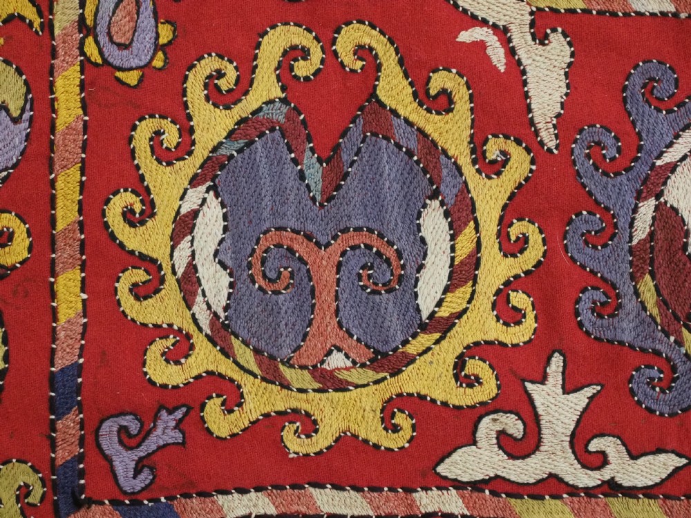 ANTIQUE UZBEK LAKAI TRIBE ILGICH, DOWRY EMBROIDERY FOR WALL HANGING, CIRCA 1900. View VII