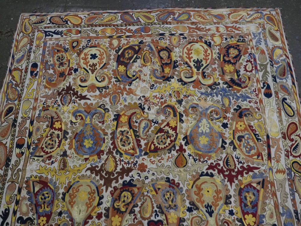 ANTIQUE UZBEK SHAHRIZABAZ LAKAI SUZANI, FINE DETAILED WORK, CIRCA 1900/20. View II