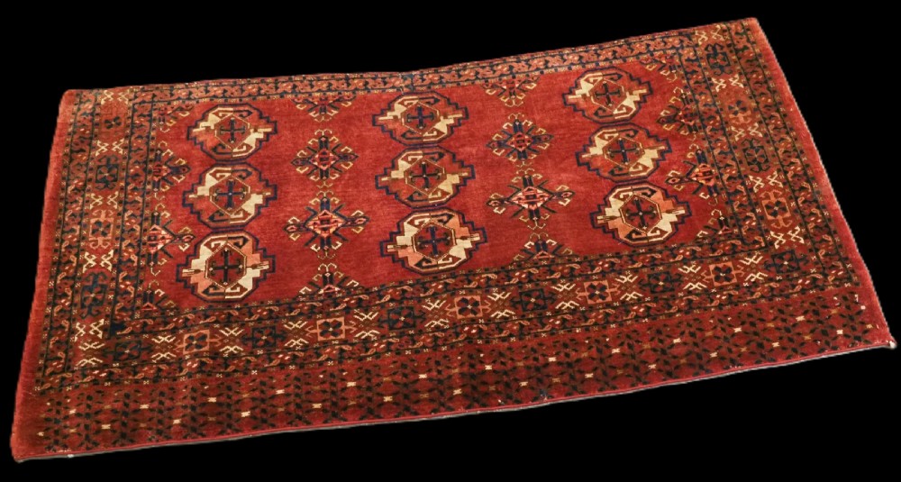ANTIQUE ERSARI TURKMEN 9 GUL CHUVAL FACE, LARGE SIZE GULS, CIRCA 1880. View II