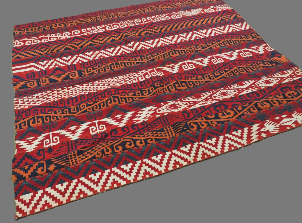 ANTIQUE CENTRAL ASIAN UZBEK GAJERI KILIM, BOLD GRAPHIC DESIGN, CIRCA 1900/20. View II