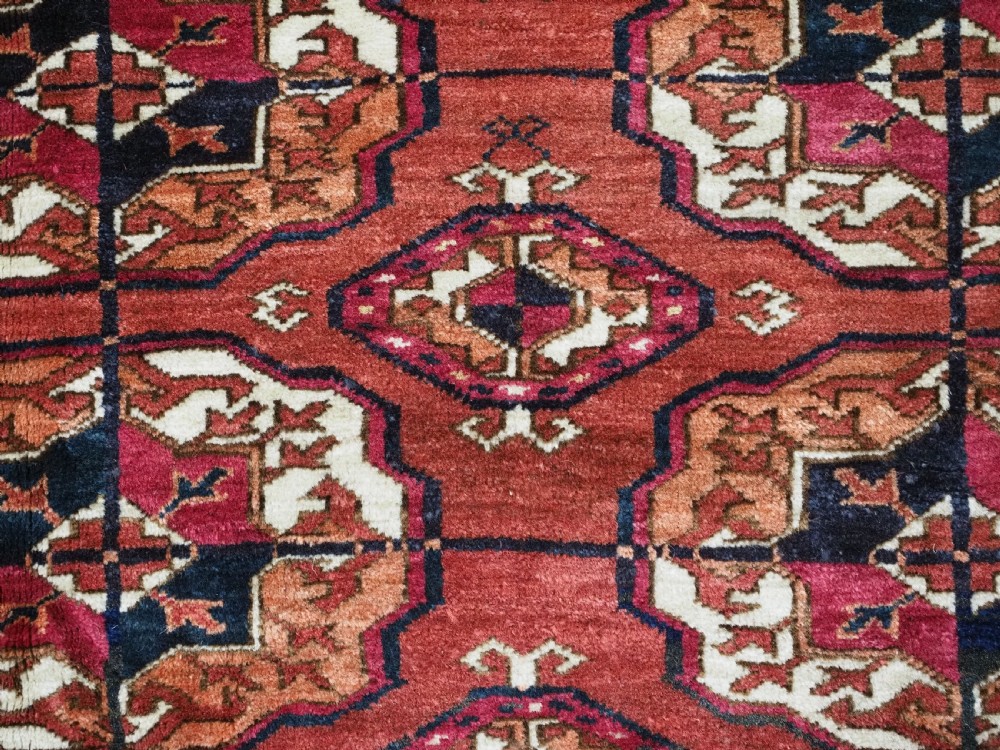 ANTIQUE TEKKE TURKMEN MAIN CARPET, SUPERB COLOUR & WOOL, CIRCA 1880. View X