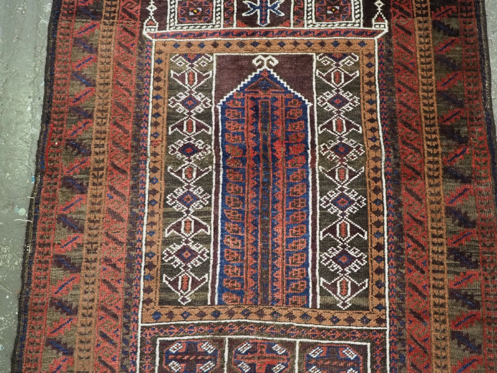 ANTIQUE AFGHAN SISTAN BALUCH 'SEH' MIHRAB PRAYER RUG, CIRCA 1900. View III