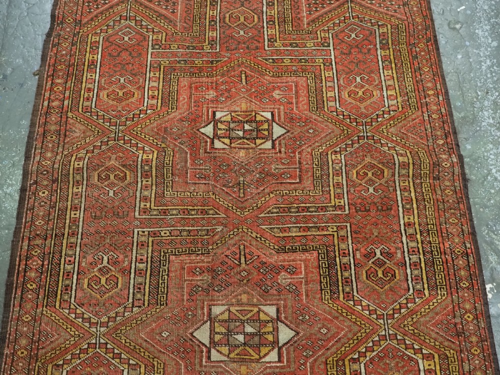 ANTIQUE AFGHAN KIZIL AYAK TURKMEN PRAYER RUG OF SCARCE DESIGN, CIRCA 1900. View IV