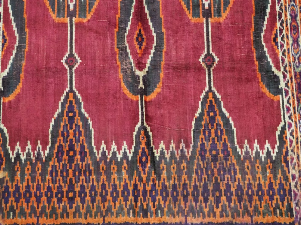ANTIQUE PERSIAN YAZD VELVET IKAT TEXTILE, CIRCA 1900. View XIII