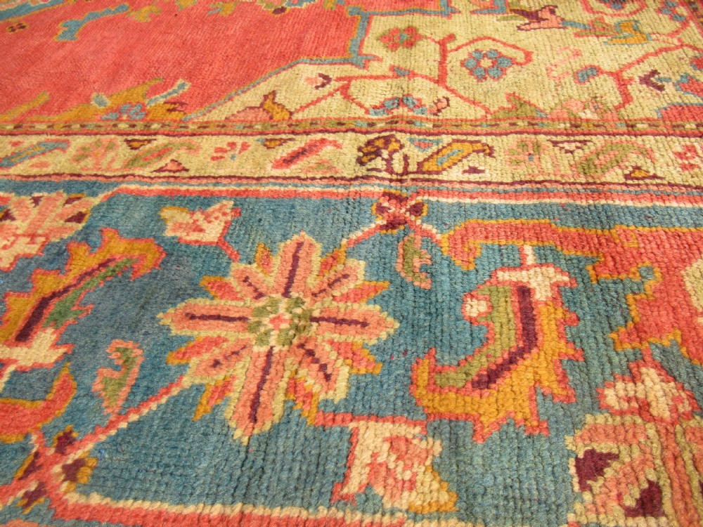 ANTIQUE TURKISH OUSHAK CARPET, LARGE SIZE AND OUTSTANDING CONDITION, CIRCA 1880. View III