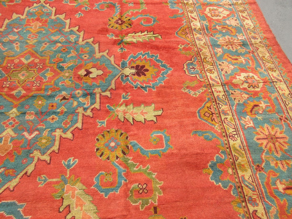 ANTIQUE TURKISH OUSHAK CARPET, LARGE SIZE AND OUTSTANDING CONDITION, CIRCA 1880. View V