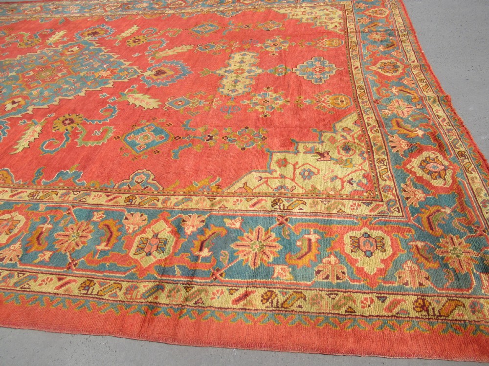 ANTIQUE TURKISH OUSHAK CARPET, LARGE SIZE AND OUTSTANDING CONDITION, CIRCA 1880. View VI