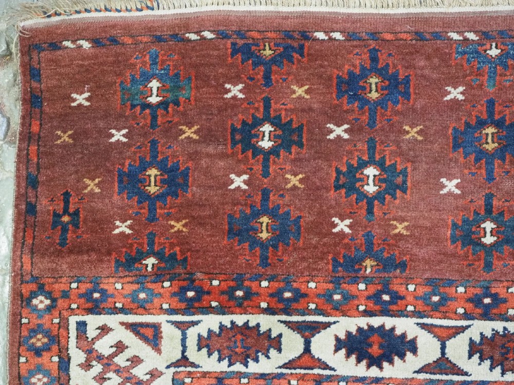ANTIQUE KARADASAHLI YOMUT SMALL MAIN CARPET WITH C-CENTRED KEPSE GULS, EARLY 19TH CENTURY. View VI