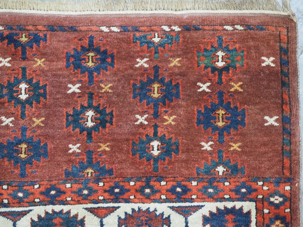 ANTIQUE KARADASAHLI YOMUT SMALL MAIN CARPET WITH C-CENTRED KEPSE GULS, EARLY 19TH CENTURY. View VII
