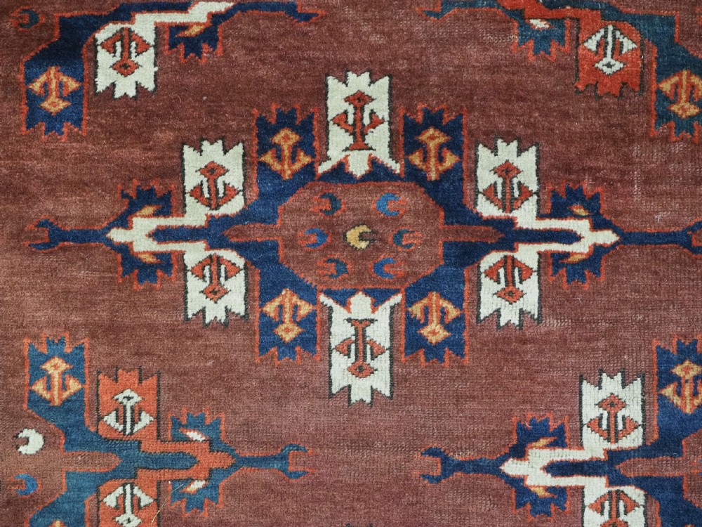 ANTIQUE KARADASAHLI YOMUT SMALL MAIN CARPET WITH C-CENTRED KEPSE GULS, EARLY 19TH CENTURY. View VIII