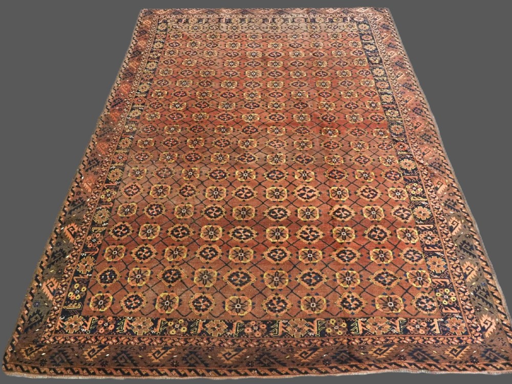 ANTIQUE AFGHAN VILLAGE CARPET WITH ERSARI BESHIR TURKMEN DESIGN, CIRCA 1900/20.