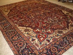 ANTIQUE HERIZ CARPET GREAT CONDITION AND LARGE SIZE CIRCA 1920